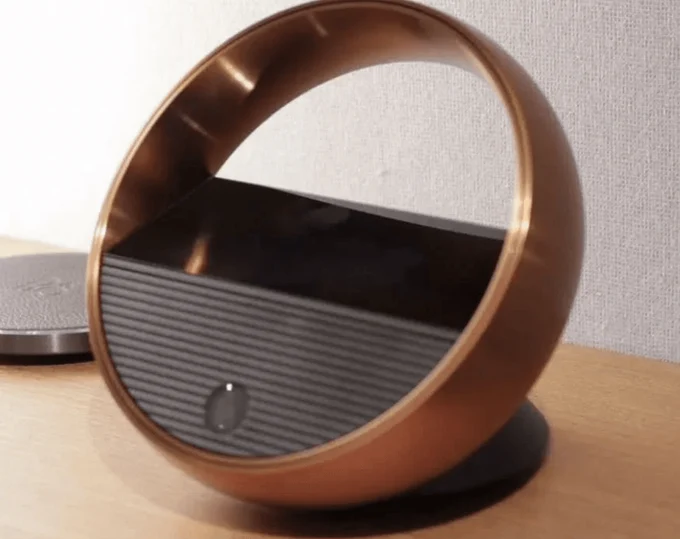 Открывайте для себя новые коллекции
Bang&Olufsen 
BEOLAB 90
